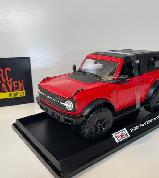 Maisto 2021 Ford Bronco Wildtrack Red 1/18 Scale Diecast Model Car.