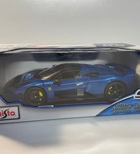 Maisto F80 Ferrari 1:18 Scale Model Diecast Car Blue.