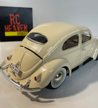 Maisto 1/18 Scale - 1955 Volkswagen Kafer.VW Beetle Diecast Model Car