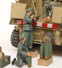 Tamiya 1/35 Scale German Heavy Self-Propelled Howitzer Hummel Late Production   Plastic Model Kit No:35367