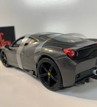 Maisto Ferrari 458 Speciale Metallic Grey 1:18 Scale Diecast Model Car.