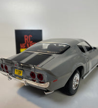 Maisto 1:18 Scale 1971 Chevrolet Camaro Diecast Model Car American Muscle Grey.