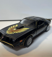 1:24 1979 Pontiac Firebird Trans Am -- Rocky 2 -- Greenlight #GL81471