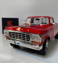 Maisto 1979 Ford F150 Pick Up 1/18 Scale Diecast Model American Muscle Car Red.