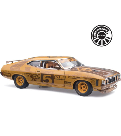Carlectables 18852 1:18 Ford XA Falcon GT Bathurst-Winner 50th Gold Anniversary.