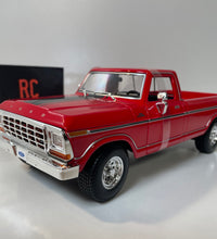 Maisto 1979 Ford F150 Pick Up 1/18 Scale Diecast Model American Muscle Car Red.