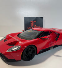 Maisto 2017 Ford GT Red Diecast 1:18 Model Car Special Edition