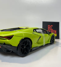 Maisto Lamborghini Revuelto 2023 Green 1:18 Scale Diecast Model Car.