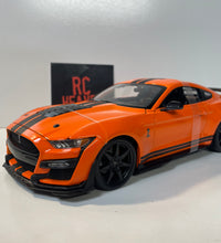 Maisto 2020 Mustang Shelby GT500 1/18 Scale Diecast Model American Muscle Car.