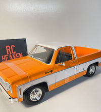Maisto 1/18 Scale - 1974 Chevrolet C10 Cheyenne Super  - Orange Diecast Model.