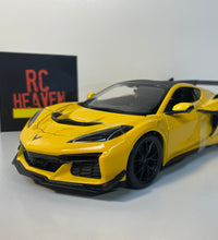 Maisto 1/18 Special Edition Chevrolet Corvette ZR1 Coupe Diecast Model Car.