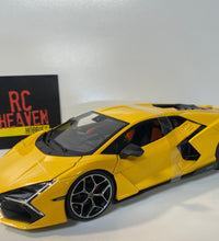 Maisto Lamborghini Revuelto 2023 Yellow 1:18 Scale Diecast Model Car.