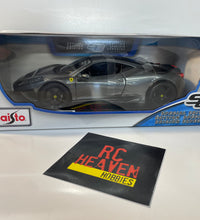 Maisto Ferrari 458 Speciale Metallic Grey 1:18 Scale Diecast Model Car.