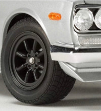 Tamiya 1/24 Scale Nissan Skyline 2000 GT-R - Street Custom- Model Kit No: 24335