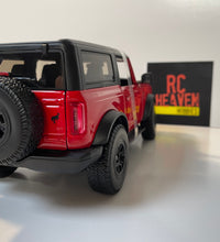 Maisto 2021 Ford Bronco Wildtrack Red 1/18 Scale Diecast Model Car.