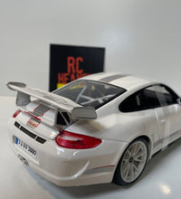 Maisto 1/18 Scale Porsche 911 GT3 RS4.0 Diecast Model Car.