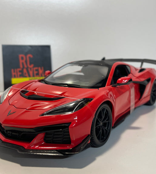 Maisto 1/18 Special Edition Chevrolet Corvette ZR1 Coupe Red Diecast Model Car.