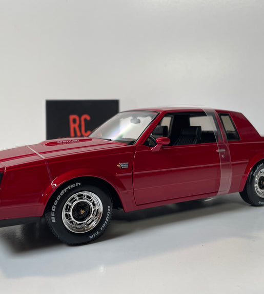 Maisto 1/18 Scale - 1987 Buick Grand National Diecast Model Car Red.