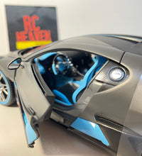 Maisto - Bugatti Divo - Special Edition 1:18 Scale Diecast Model Car
