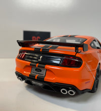 Maisto 2020 Mustang Shelby GT500 1/18 Scale Diecast Model American Muscle Car.