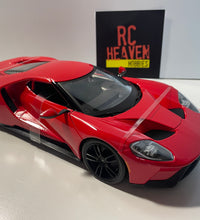 Maisto 2017 Ford GT Red Diecast 1:18 Model Car Special Edition