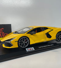 Maisto Lamborghini Revuelto 2023 Yellow 1:18 Scale Diecast Model Car.