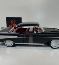 Maisto 1/18 Scale - 1957 Chevrolet Bel Air Coupe Diecast Model Car Custom Hot Rod.