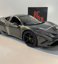 Maisto Ferrari 458 Speciale Metallic Grey 1:18 Scale Diecast Model Car.