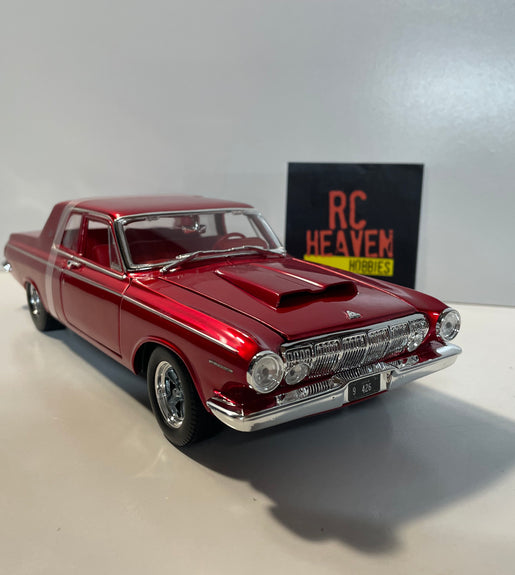Maisto 1:18 Scale 1963 Dodge 330 Diecast Model Car Red Custom Hot Rod.