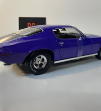 Maisto 1:18 Scale 1971 Chevrolet Camaro Diecast Model Car American Muscle