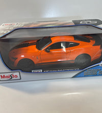 Maisto 2020 Mustang Shelby GT500 1/18 Scale Diecast Model American Muscle Car.