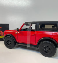 Maisto 2021 Ford Bronco Wildtrack Red 1/18 Scale Diecast Model Car.
