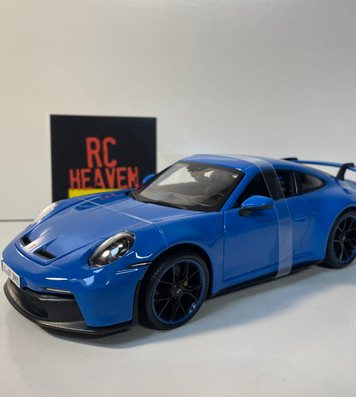 Maisto Diecast Model Special Edition 1:18 scale Porsche 911 GT3.
