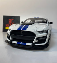 Maisto 2020 Mustang Shelby GT500 1/18 Scale Diecast Model American Muscle Car.
