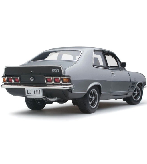 Classic Carlectables #18866 1/18 Holden LJ Torana XU1 Baroda Silver Diecast Model