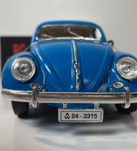 Maisto 1/18 Scale - 1955 Volkswagen Kafer.VW Beetle Diecast Model Car  Blue.
