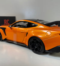 Maisto 2025 Mustang GTD 1/18 Scale Diecast Model American Muscle Car Orange.