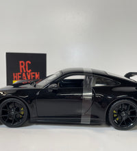 Maisto Diecast Model Special Edition 1:18 scale Porsche 911 GT3 Black.