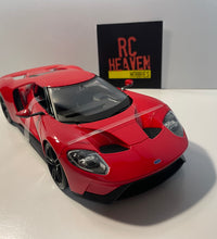 Maisto 2017 Ford GT Red Diecast 1:18 Model Car Special Edition