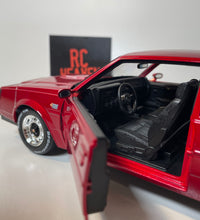 Maisto 1/18 Scale - 1987 Buick Grand National Diecast Model Car Red.