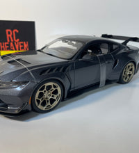 Maisto 2025 Mustang GTD 1/18 Scale Diecast Model American Muscle Car.