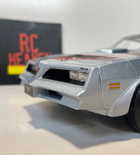 Maisto 1977 Pontiac Firebird Trans Am 1:18 Scale Die cast Model Car