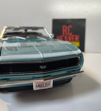 Maisto 1:18 Scale 1967 Chevrolet Camaro SS 396 Convertible Diecast Model Car