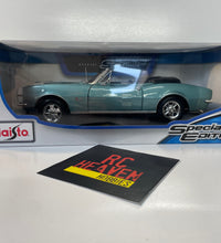Maisto 1:18 Scale 1967 Chevrolet Camaro SS 396 Convertible Diecast Model Car