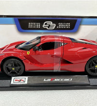 Maisto La Ferrari Red 1:18 Scale Diecast Model Car.