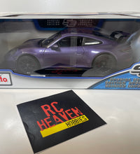 Maisto Diecast Model Special Edition 1:18 scale Porsche 911 GT3 Purple.