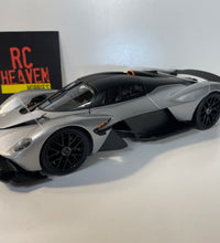 Maisto 2021 Aston Martin Valkyrie 1:18 Scale Silver Die Cast Model Car.