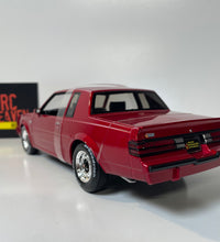 Maisto 1/18 Scale - 1987 Buick Grand National Diecast Model Car Red.