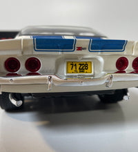 Maisto 1:18 Scale 1971 Chevrolet Camaro Diecast Model Car American Muscle