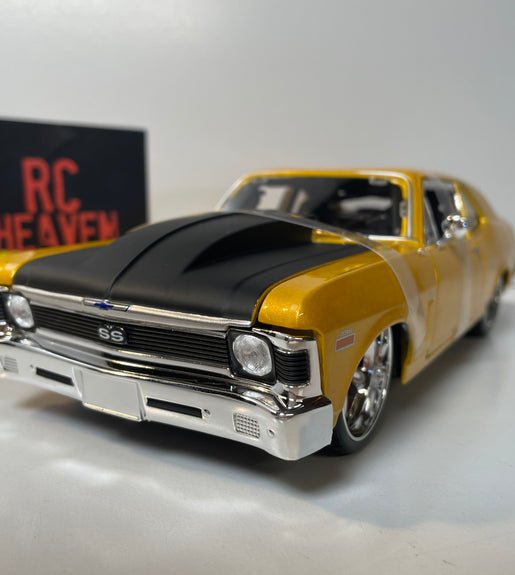 Maisto 1970 Chevrolet Nova SS Coupe 1/18 Scale Diecast Model Car.